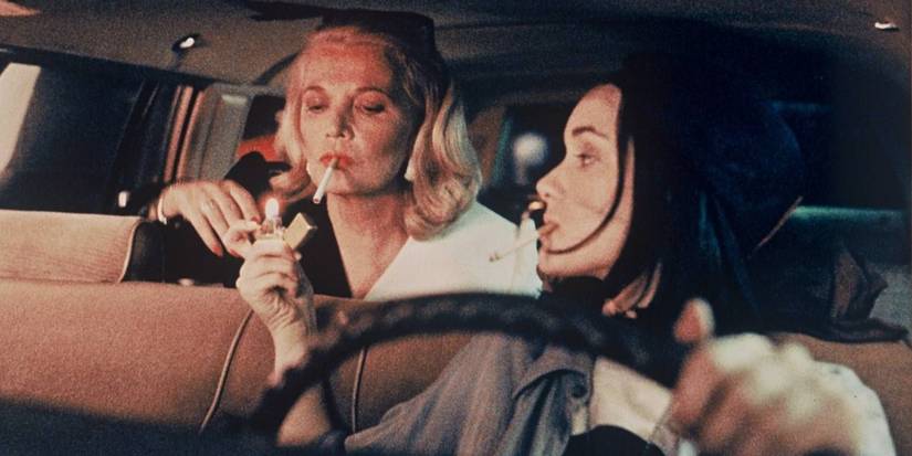 Wionna Ryder and Gina Rowland in Night on Earth (1991)
