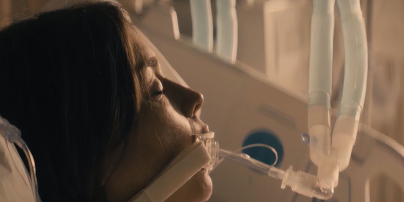 Sinatra (Julianne Nicholson) in a coma in the Paradise finale