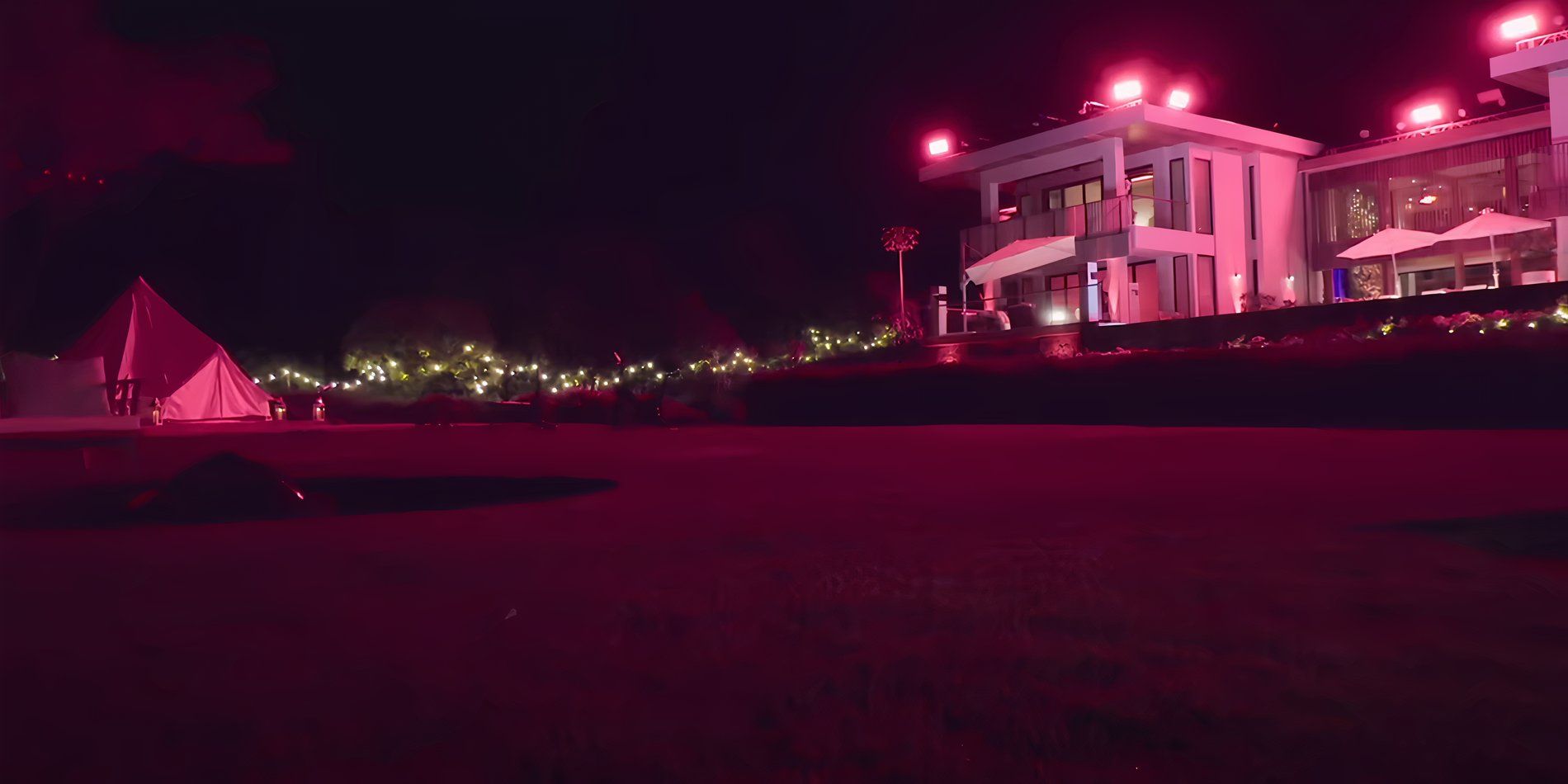 Temptation Island season 9 villa at night