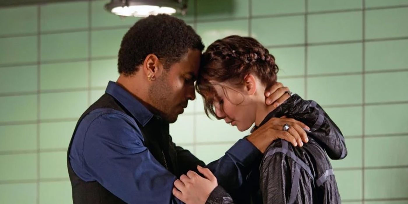 The Hunger Games - Cinna and Katniss