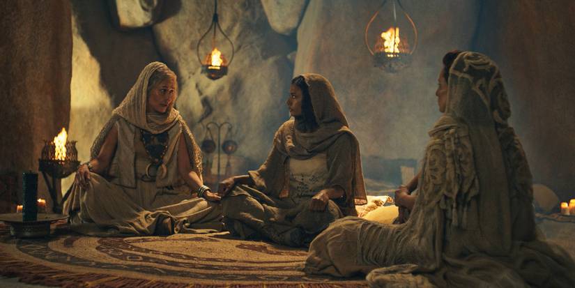 Bair (Nukâka Coster-Waldau), Egwene Al'Vere (Madeleine Madden), and Melaine (Salóme Gunnarsdóttir) meditating for a bit in The Wheel of Time Season 3 Ep 5
