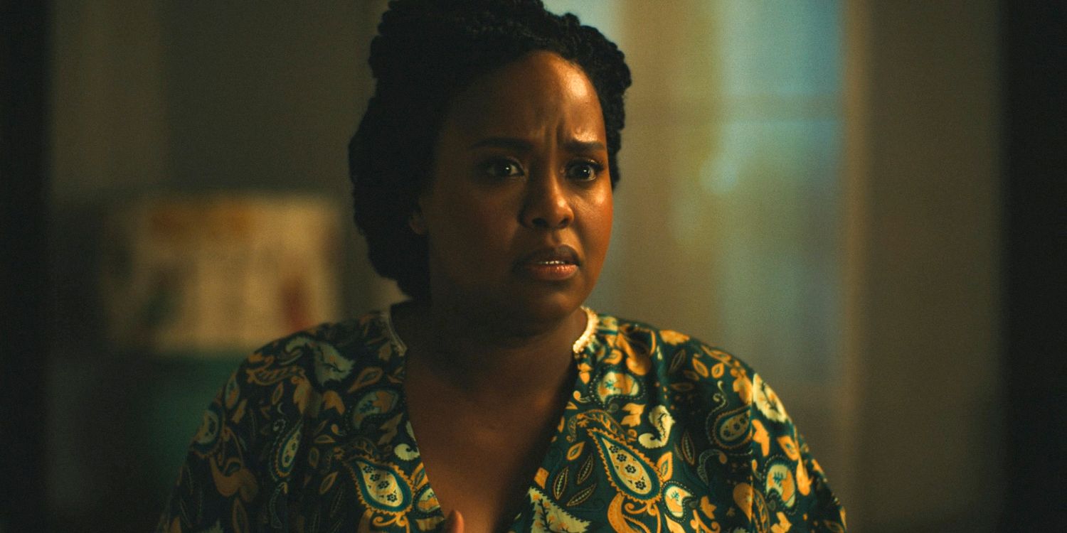 Belinda (Natasha Rothwell) parecendo preocupada e assustada no Episódio 3 da Temporada 3 de The White Lotus