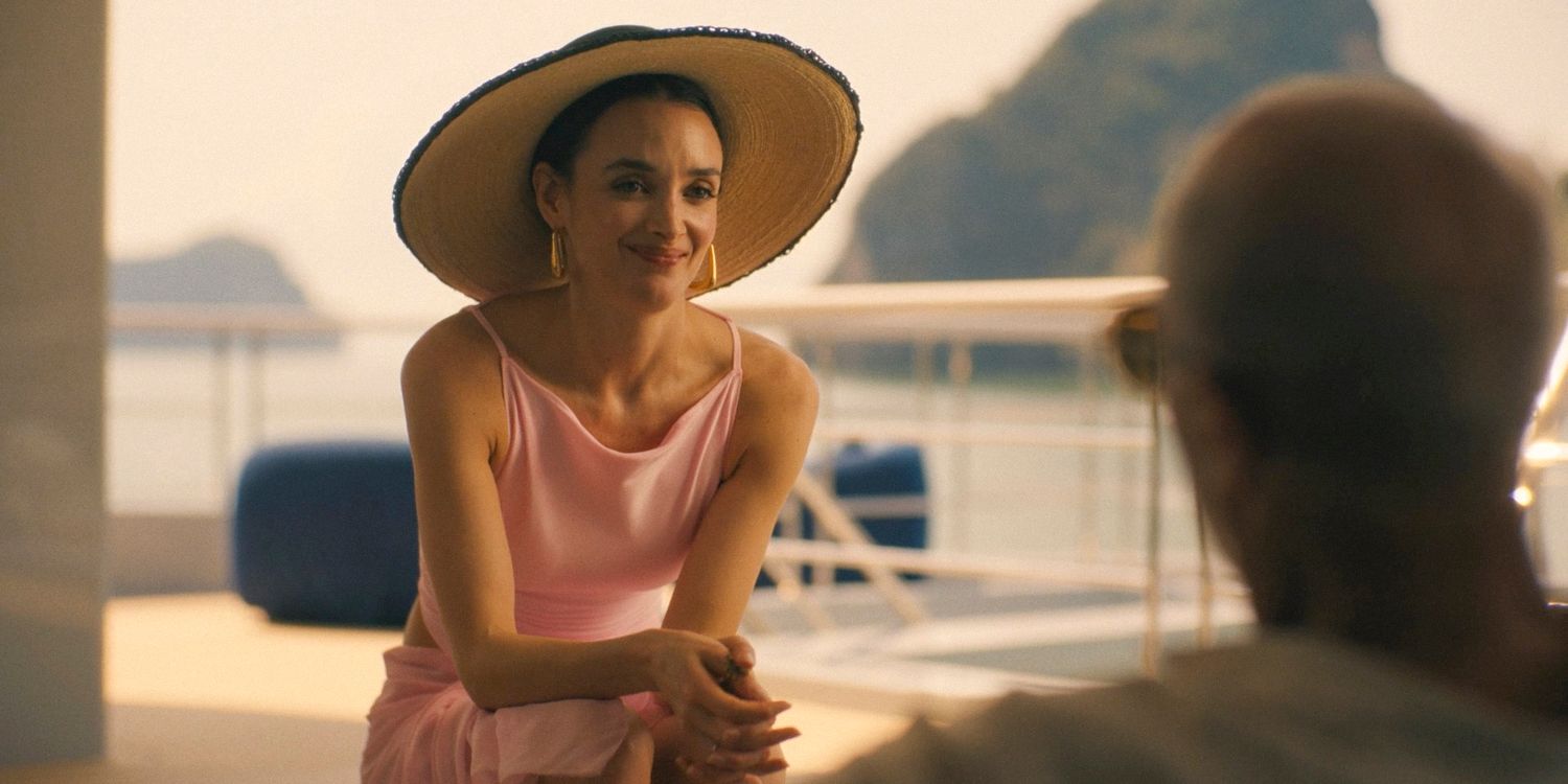 Chloe (Charlotte Le Bon) smiling at Greg in The White Lotus Season 3 Ep 4