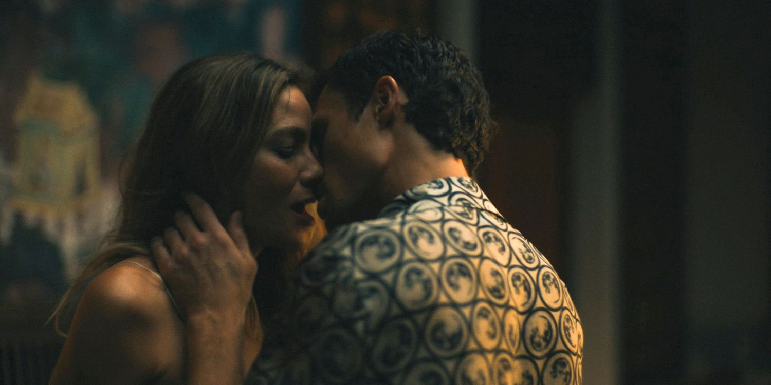 Jaclyn (Michelle Monaghan) and Valentin (Arnas Fedaravicius) kissing in The White Lotus Season 3 Ep 5