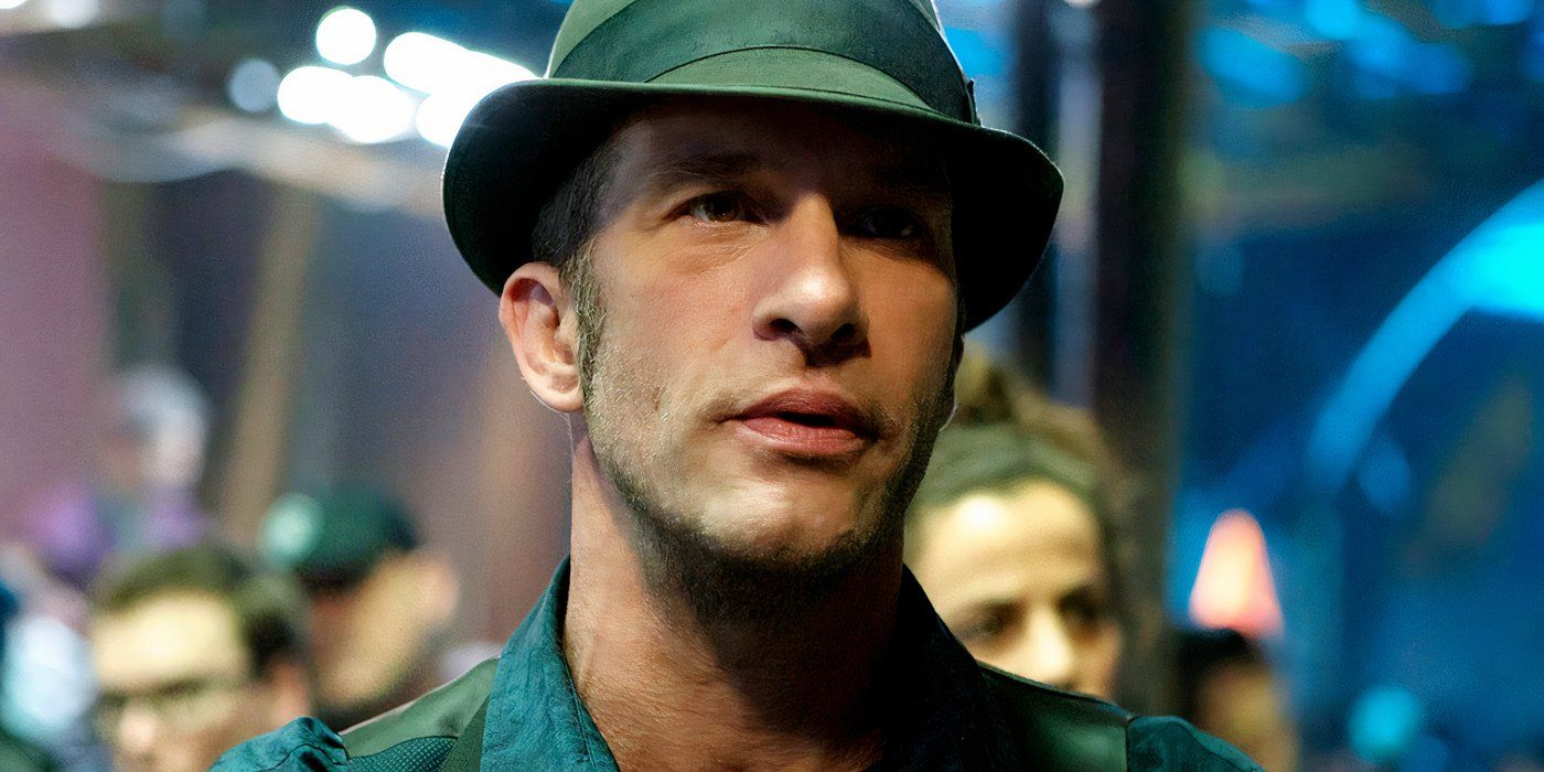Thomas Jane as Miller looking inquisitive in The Expanse.