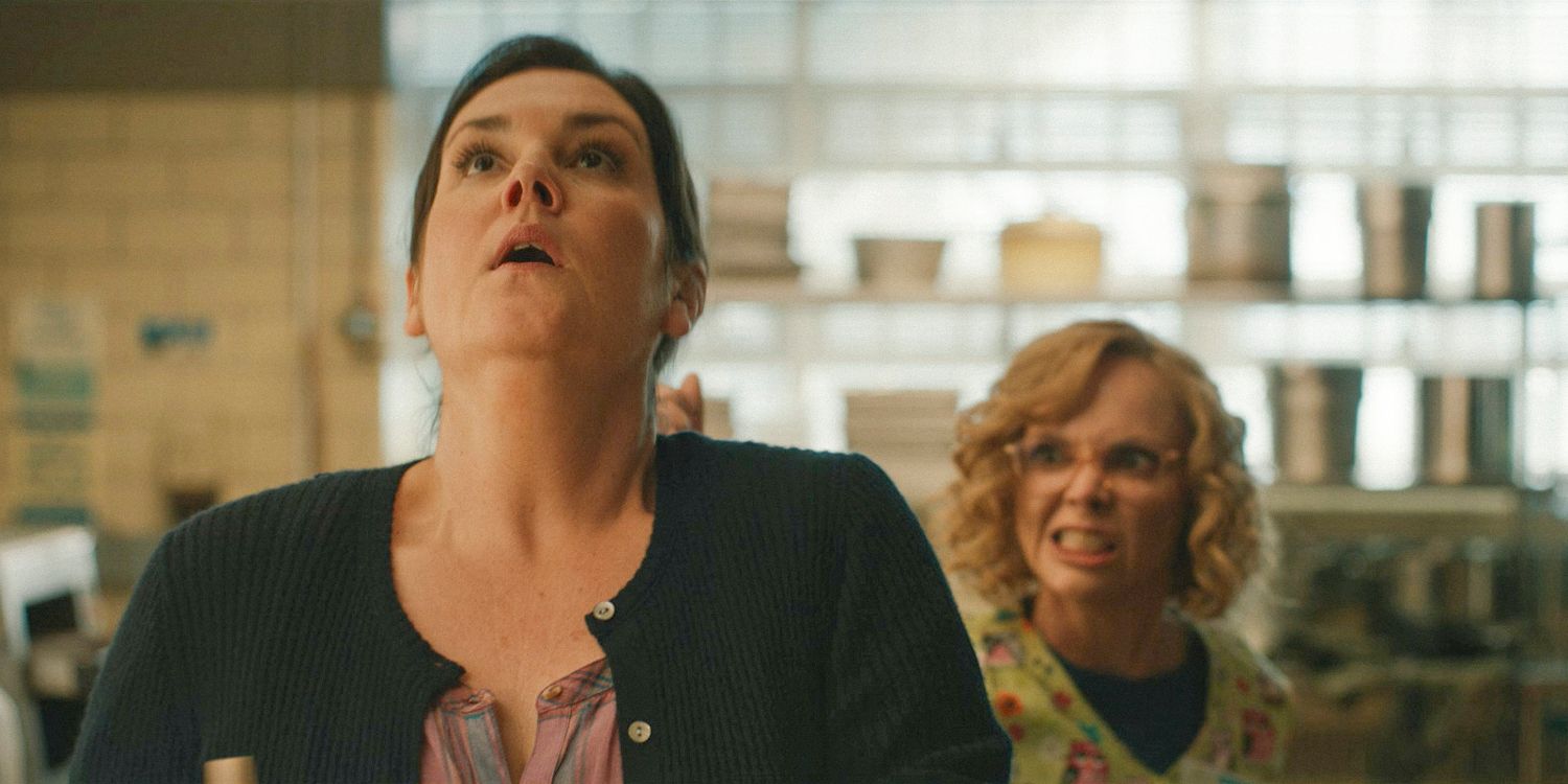 Misty (Christina Ricci) stabs Shauna (Melanie Lynskey) in the back in Yellowjackets Season 3 Ep 4