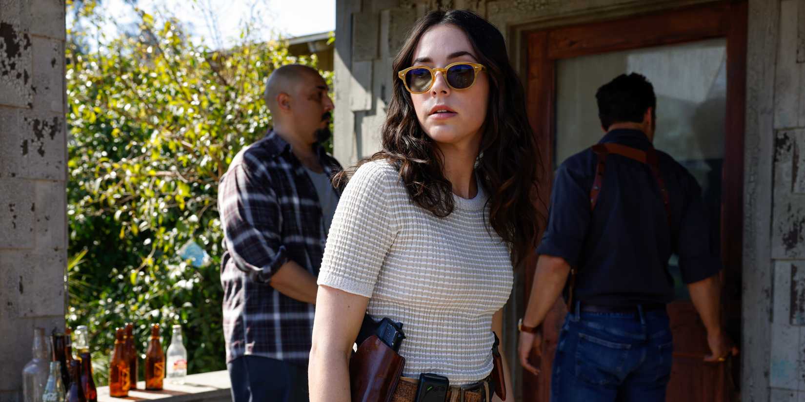 Lala wearing sunglasses in NCIS: Origins season 1, episode 18