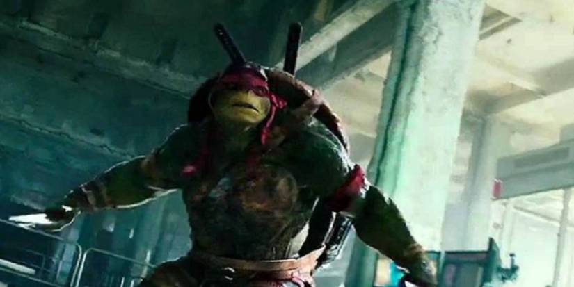 Alan Ritchson as Raphael in Teenage Mutant Ninja Turtles