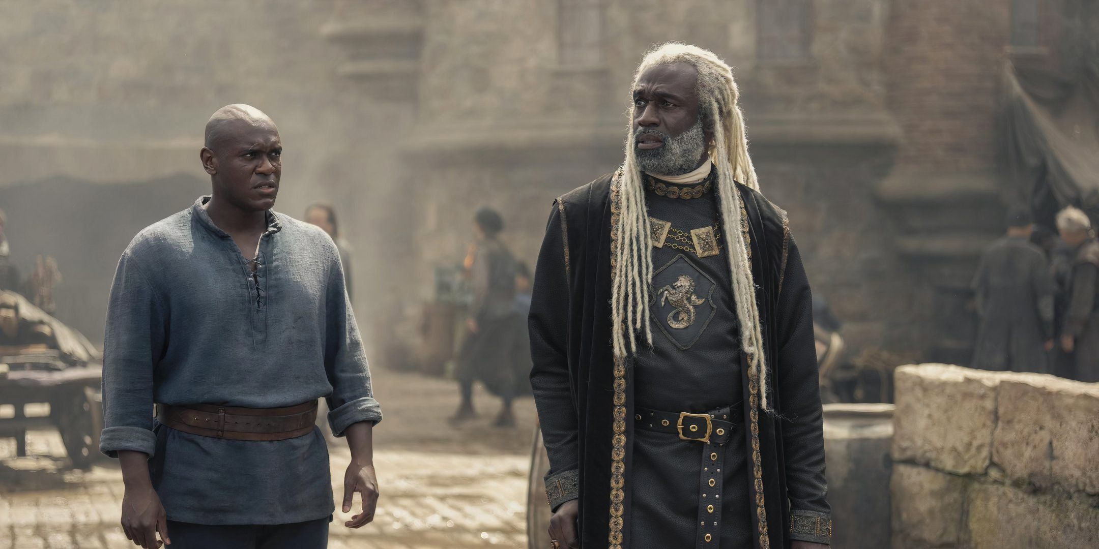 Alyn of Hull and Corlys Velaryon talking awkwardly in House of the Dragon season 2