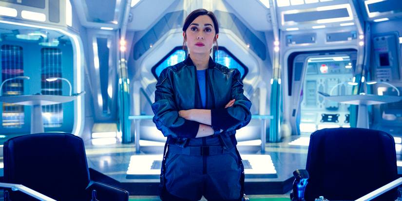 Nanette Cole (Cristin Milioti), captain of the USS Callister in Black Mirror Season 7 Ep 6