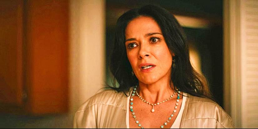 Lottie (Simone Kessell) talking in Yellowjackets season 3