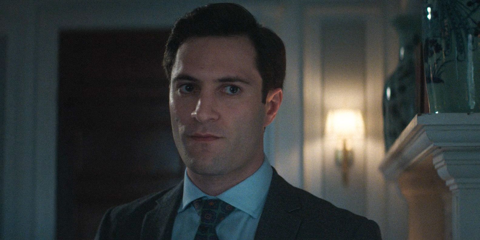 Buck Cashman (Arty Froushan) in Daredevil: Born Again Season 1 Ep 7