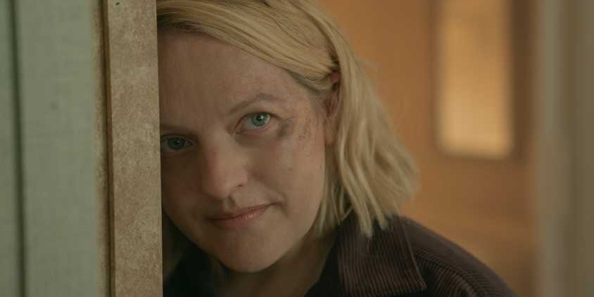 Elisabeth Moss leans against the wall in The Handmaid's Tale Season 6