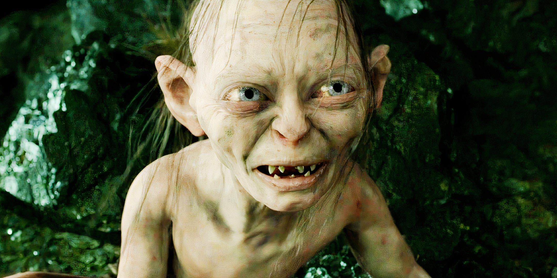 Gollum looking confused in The Lord of the Rings The Return of the King