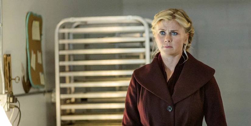 Hannah (Alison Sweeney) looking nervous in Murder, She Baked- A Peach Cobbler Mystery.