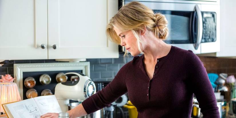 Hannah (Alison Sweeney) making cookies in Murder, She Baked- A Chocolate Chip Cookie Mystery.