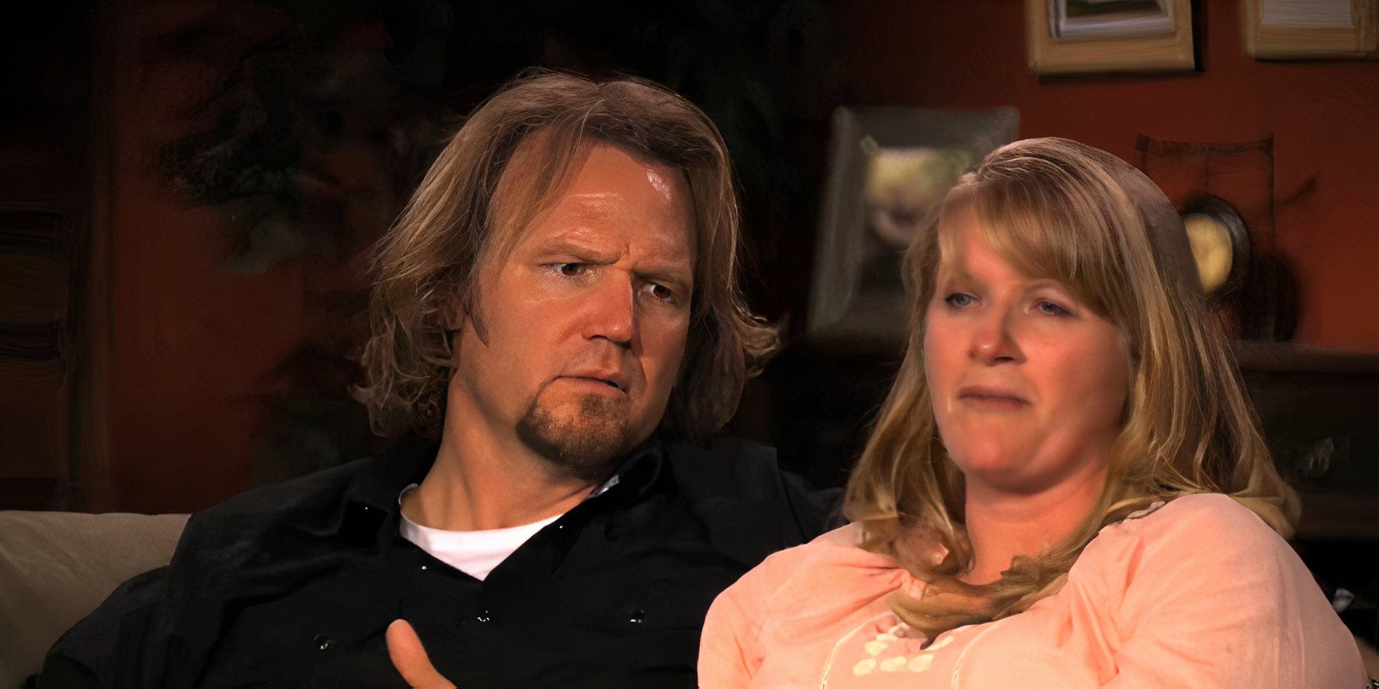 Kody Brown in Sister Wives with Christine Brown on couch during show