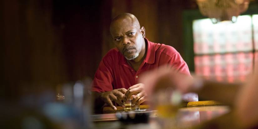 lakeview terrace Samuel L Jackson close up at table