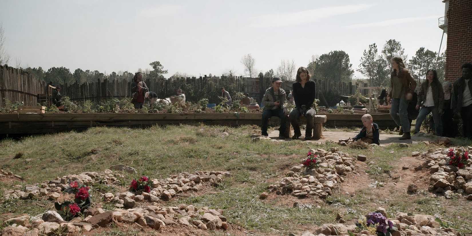 Maggie and Hershel sitting in Hilltop in The Walking Dead season 11