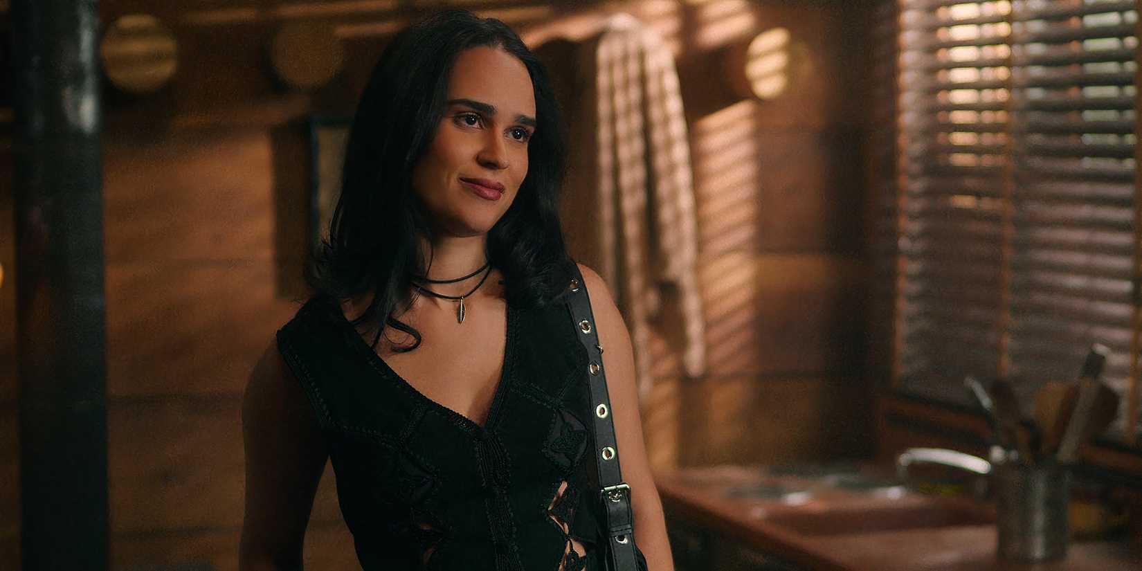 Marianly Tejada as Ellie Catawnee in Ransom Canyon