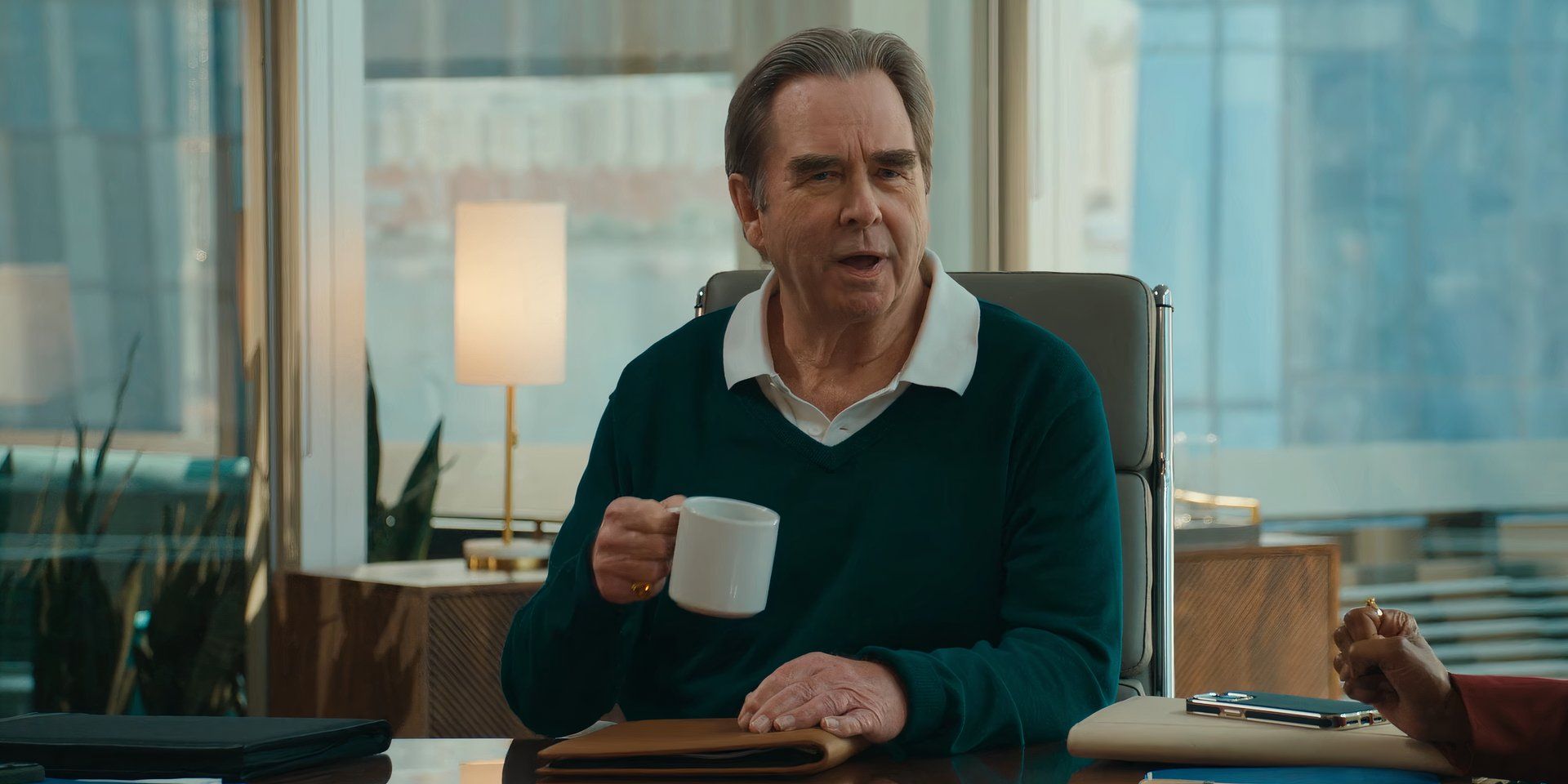 Beau Bridges nel ruolo di Senior