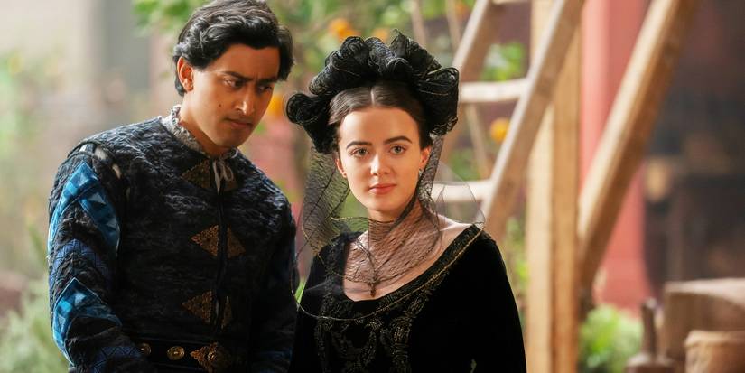 Neifile (Lou Gala) and Panfilo (Karan Gill) holding hands in The Decameron.