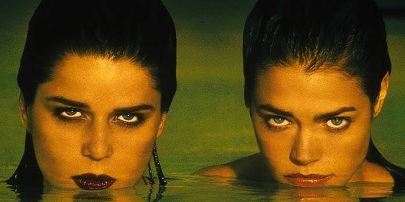 Two teenagers in the water in Wild Things