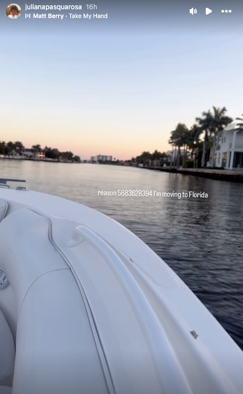 The Bachelor's Juliana Pasquarosa Instagram story of a sunset over the side of a boat.
