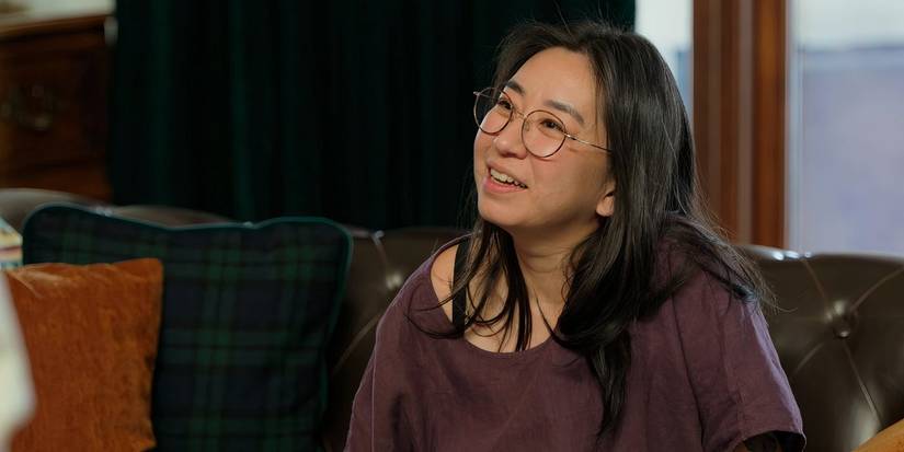 Se Young Metzroth smiling and wearing glasses on Million Dollar Secret