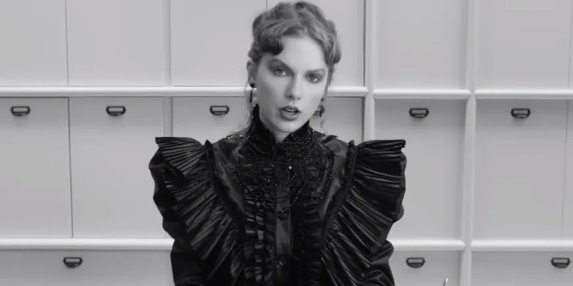 Taylor Swift Addresses Bear Role Rumors in Happy Gilmore 2