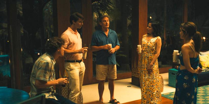 The Ratliff family toasting with piña coladas on their last night at the hotel in The White Lotus Season 3 Ep 8