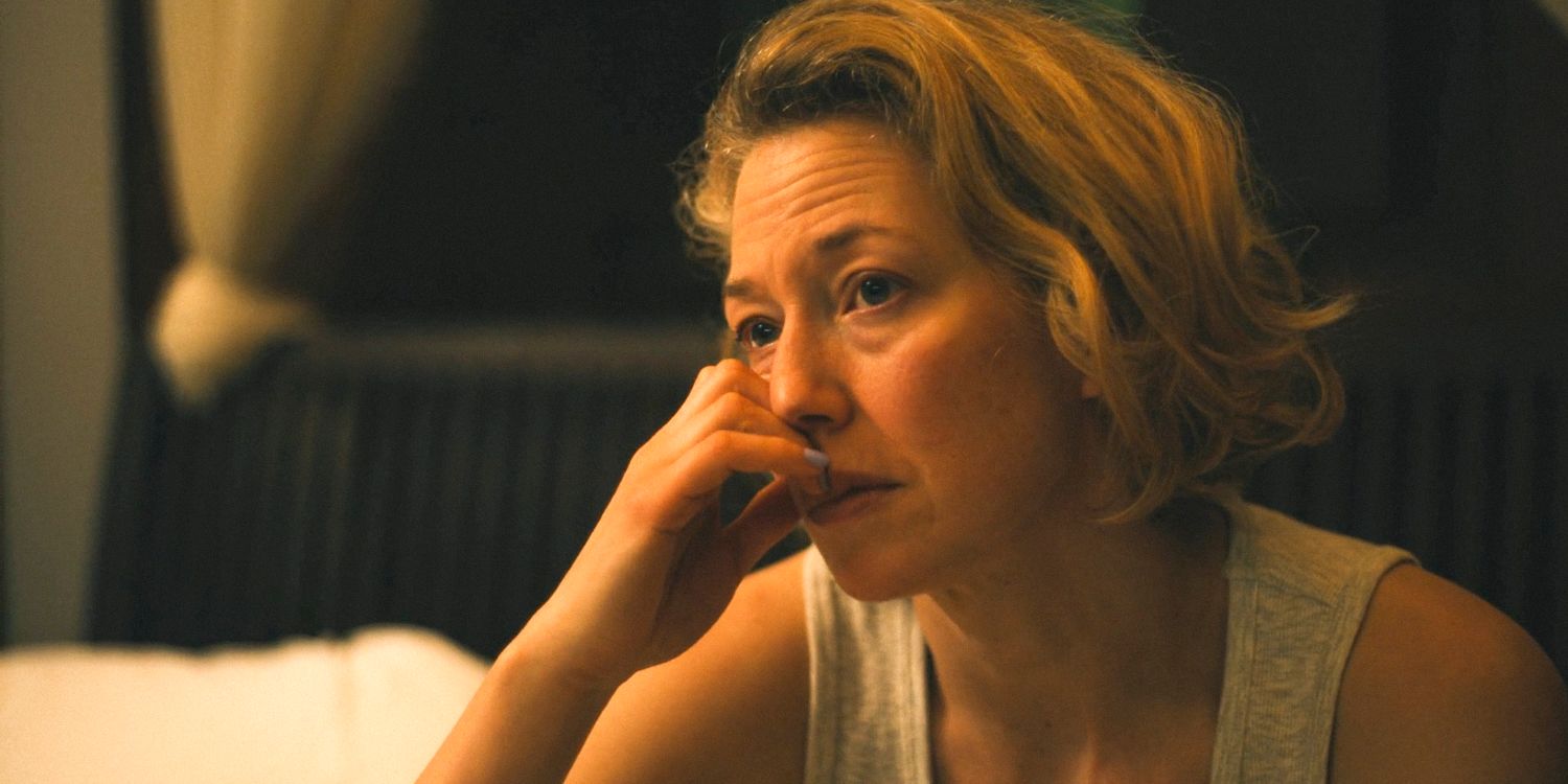 Laurie (Carrie Coon) looking distressed in The White Lotus Season 3 Ep 8