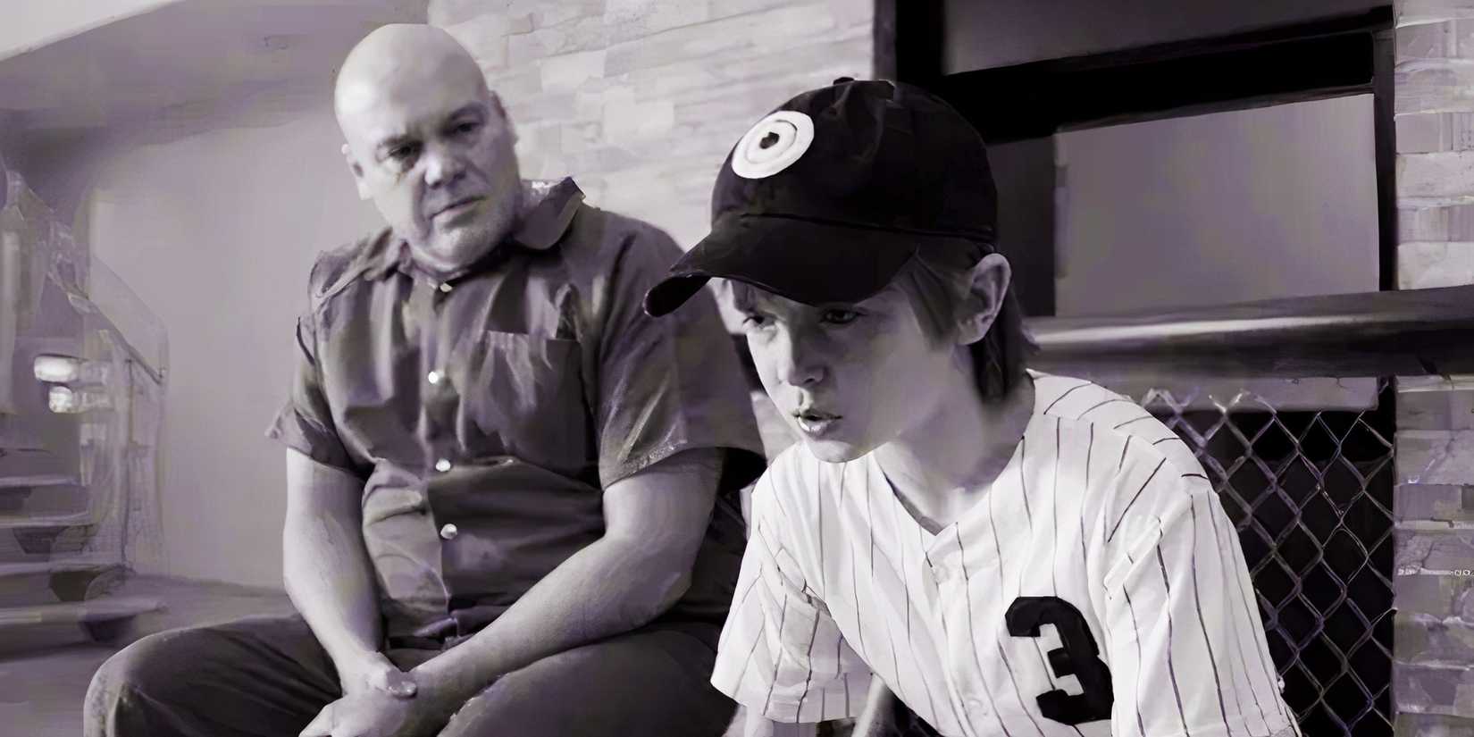 Wilson Fisk looking into Benjamin Poindexter's backstory in Daredevil season 3
