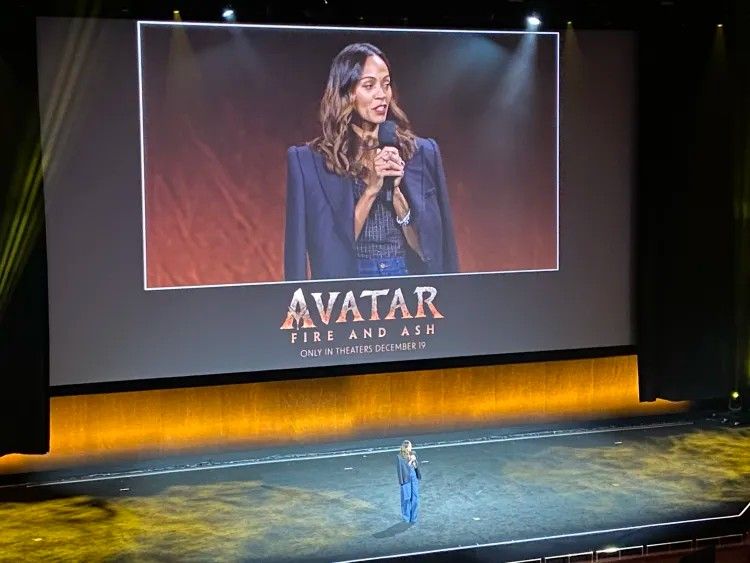 Zoe Saldana on stage for Avater Fire and Ash at CinemaCon