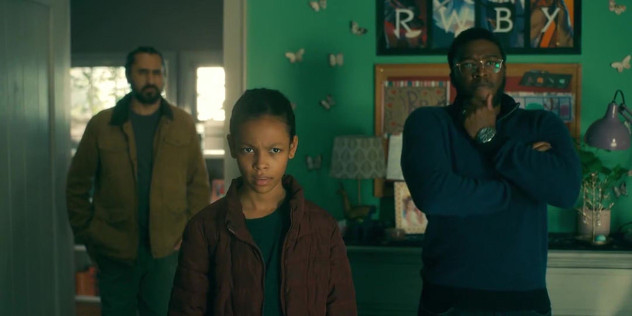 Abra and Dave Stone looking pensive in Doctor Sleep
