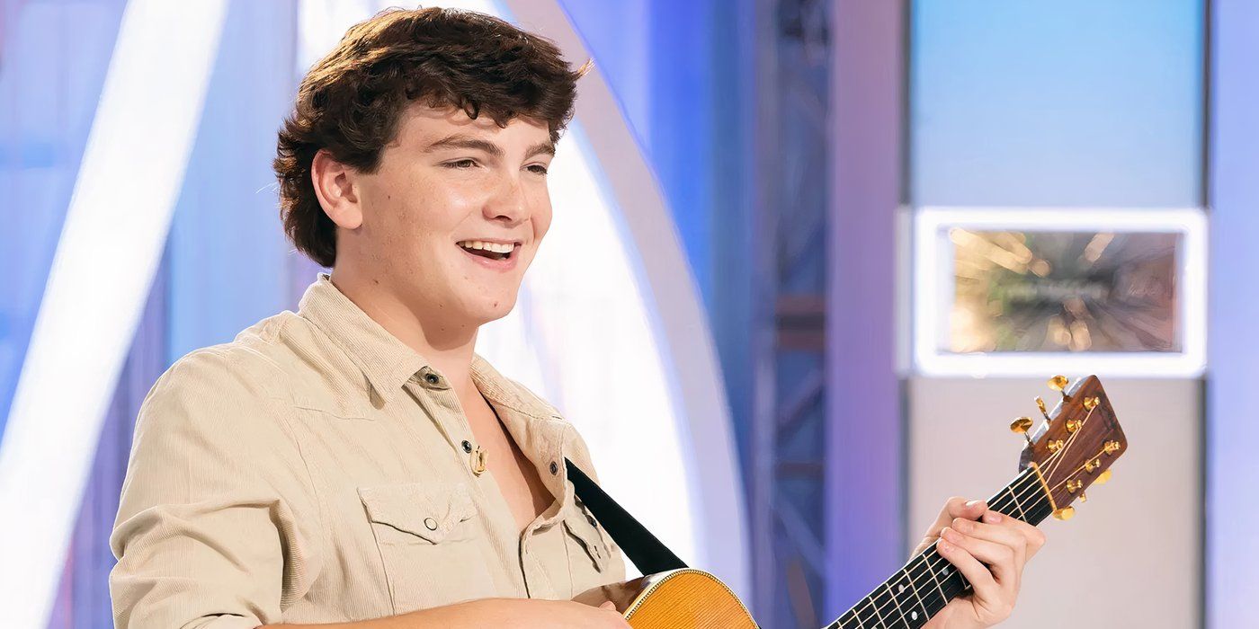 American Idol Season 23 Contestant Slater Nalley Smiling At His Audition