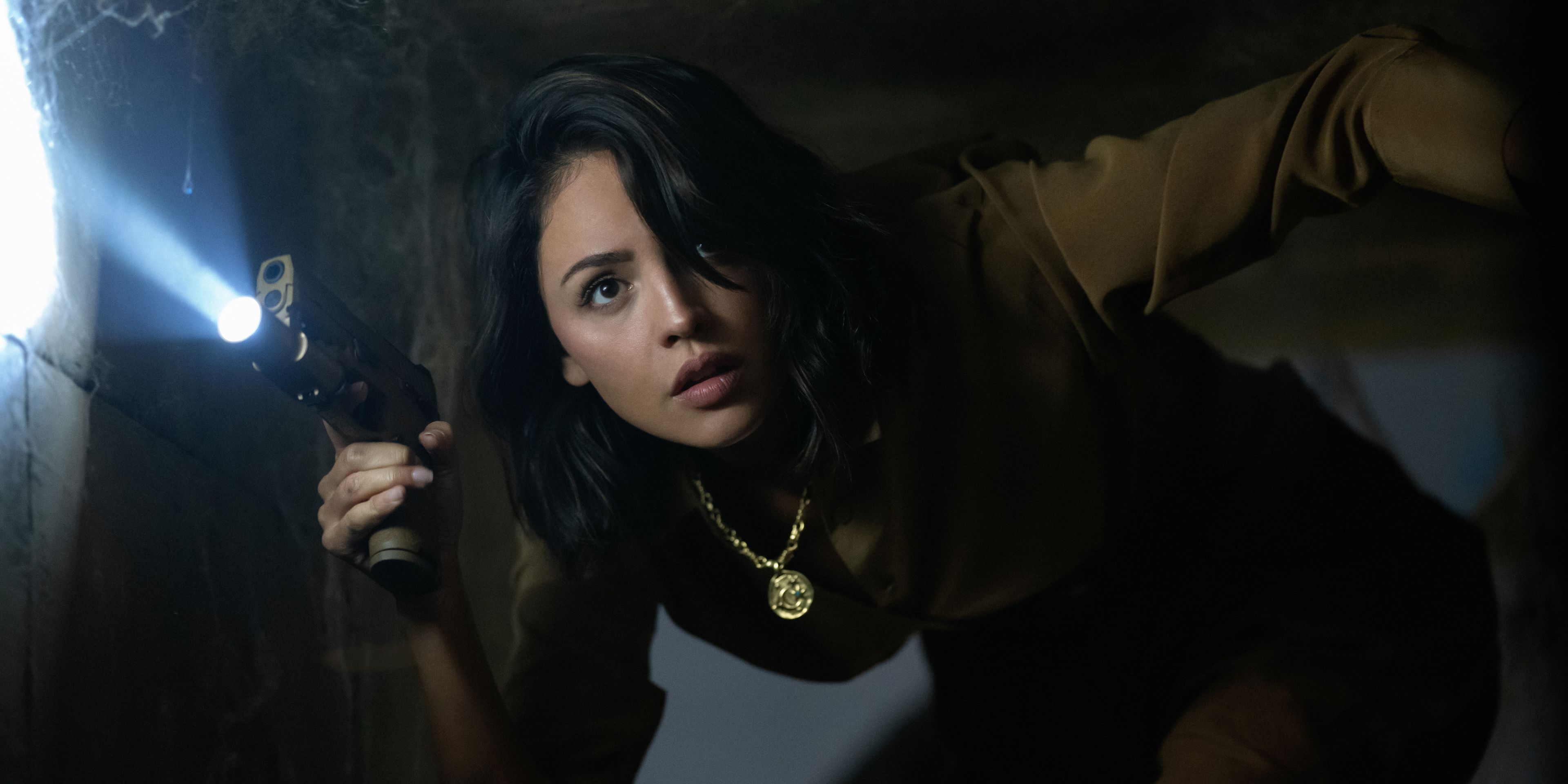 franetic-digital-marketing Eiza González in action in Fountain of Youth