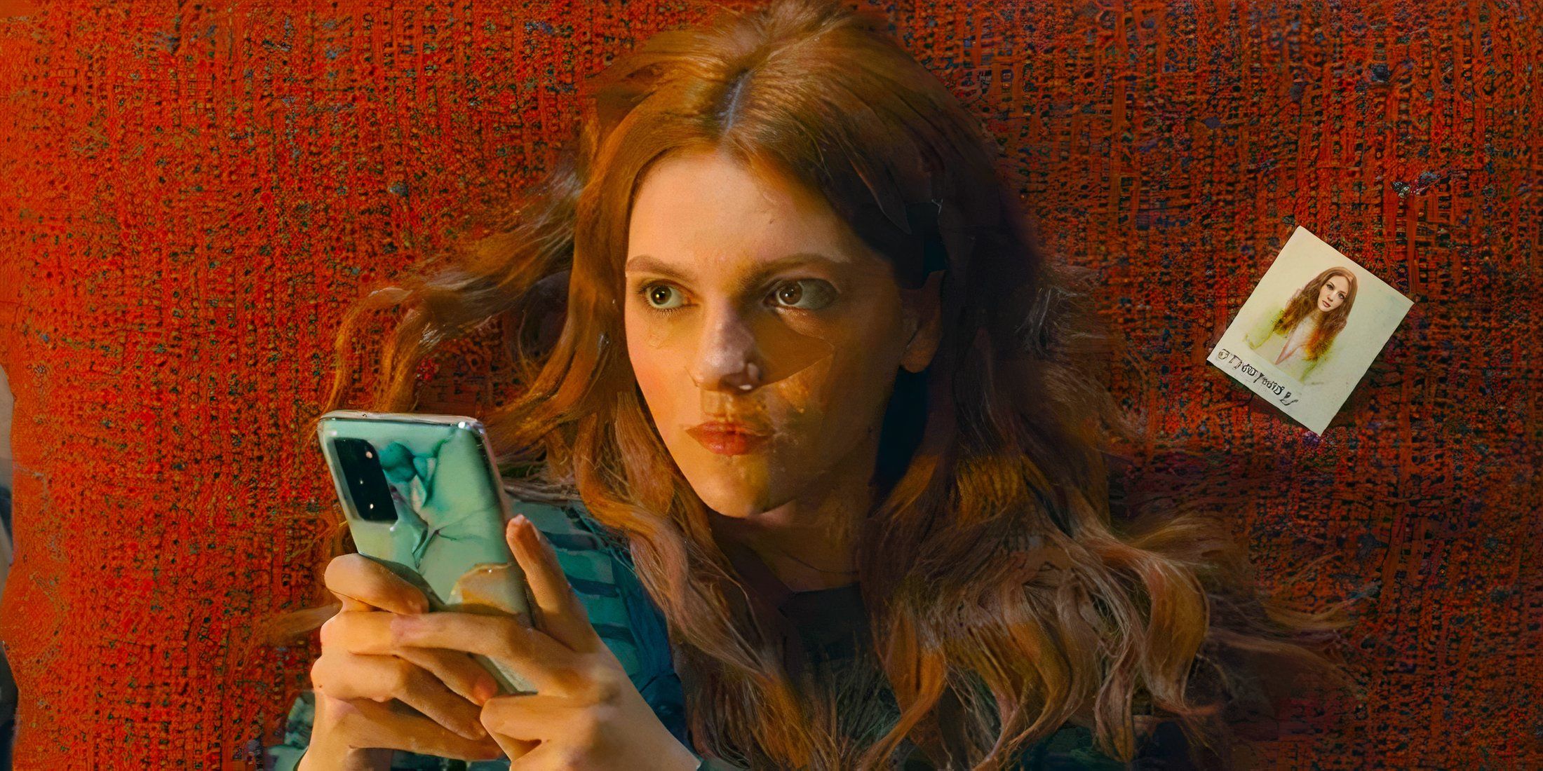 Emily Carrey as Harriet playing on her phone in Geek Girl