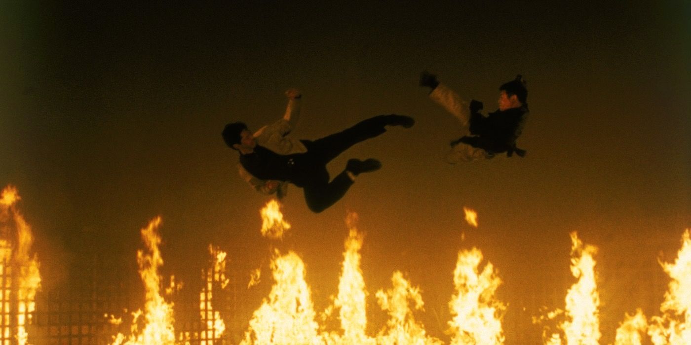 Jet Li and Russell Wong fight in Romeo Must Die