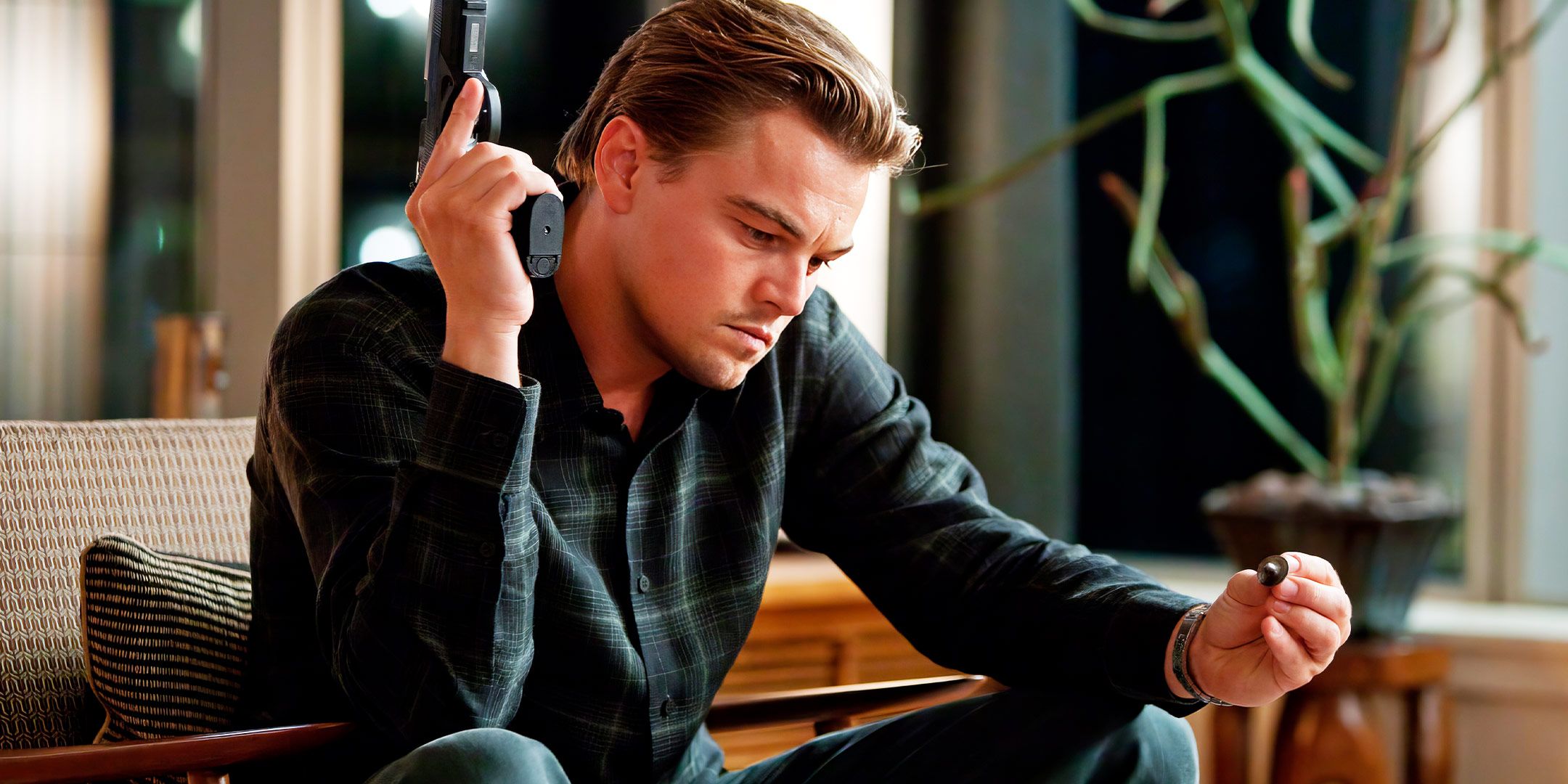 Leonardo-DiCaprio-as-Dom-Cobb-in-Inception-