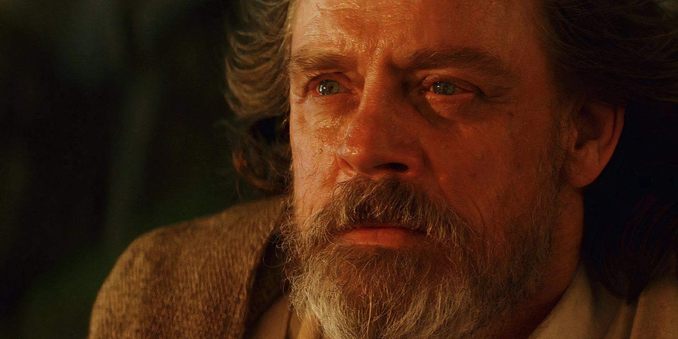 mark-hamill-as-luke-skywalker-in-the-last-jedi.jpg