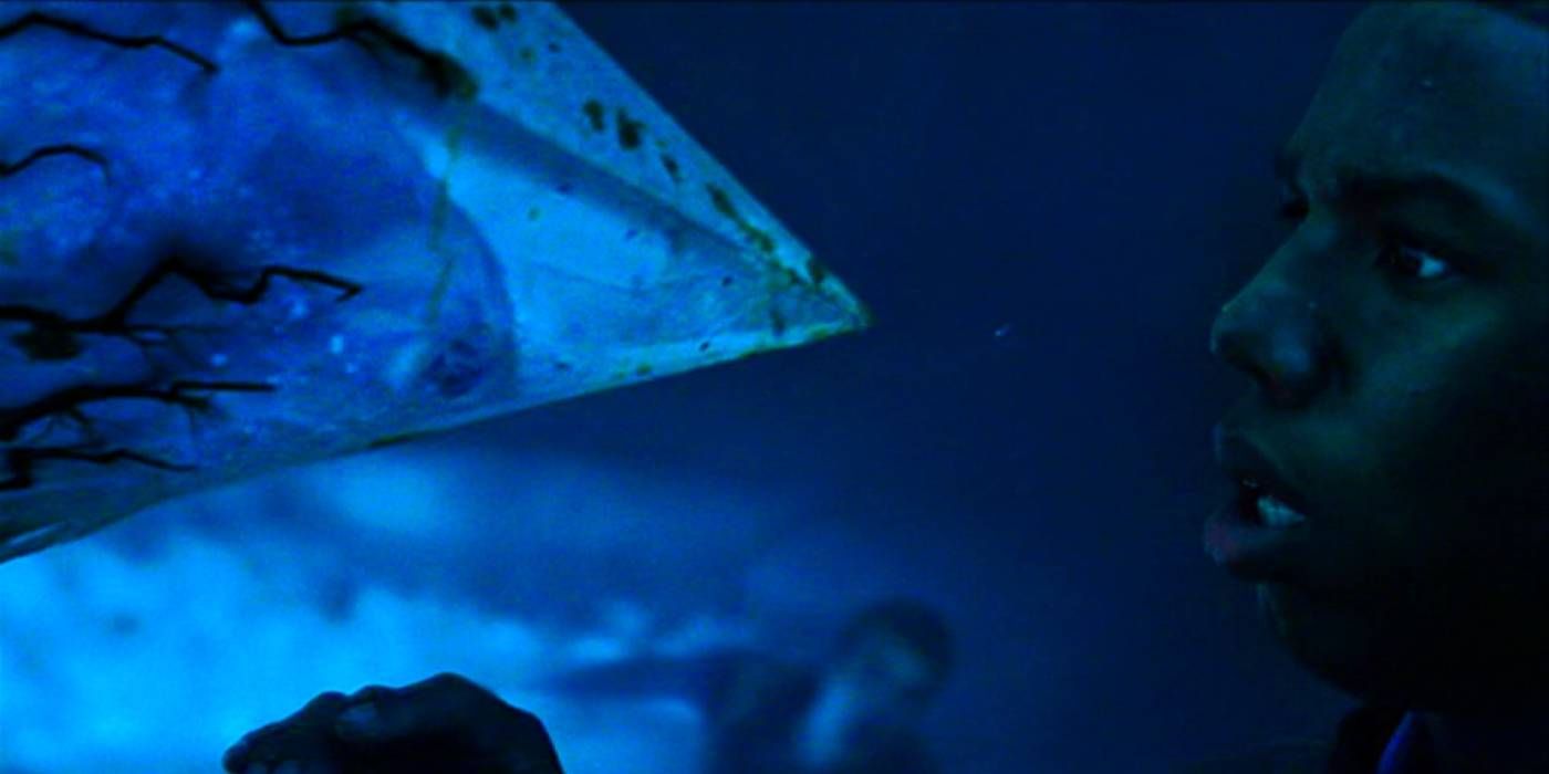 Michael B. Jordan as Steve touching the MOGO_crystal in Chronicle