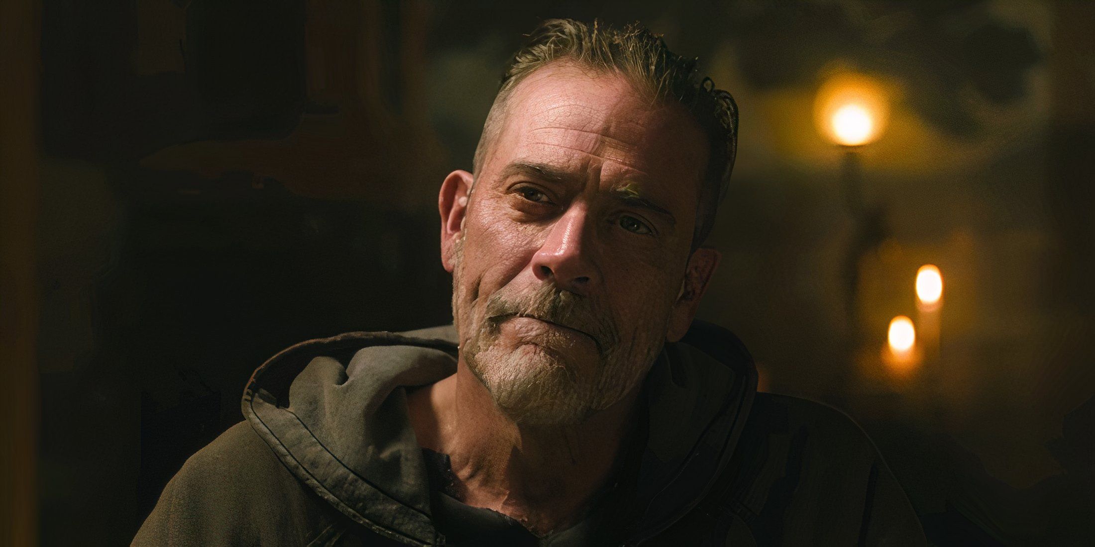 Negan looking serious in The Walking Dead Dead City season 2 episode 1