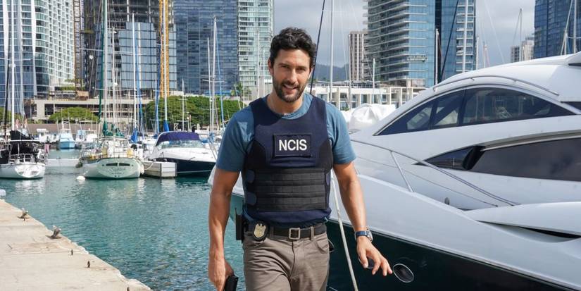 Jesse Boone wearing a vest in NCIS Hawaii