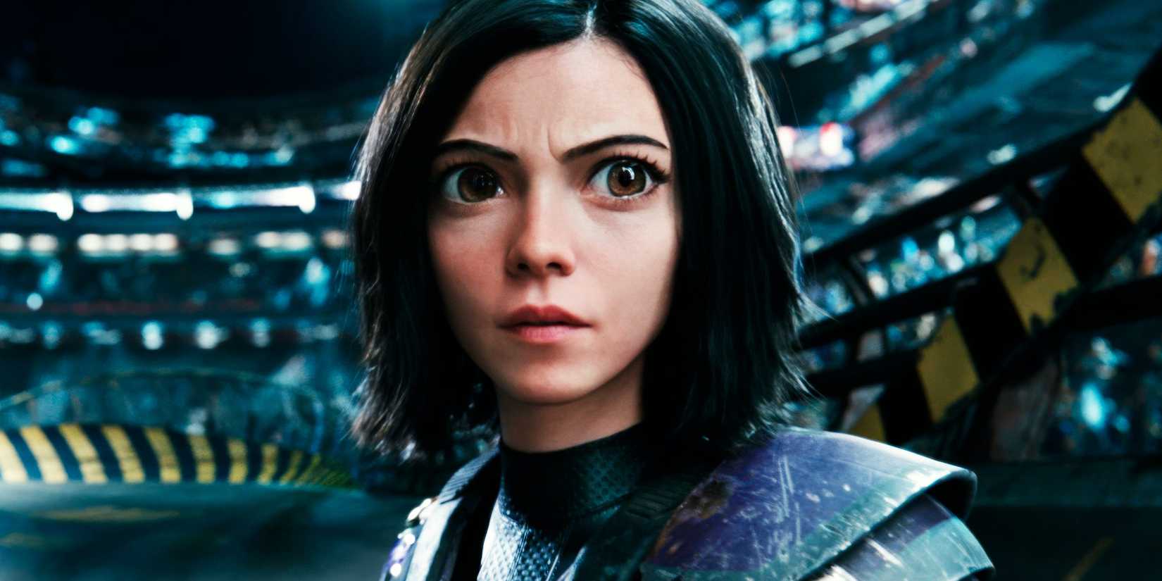 Rosa-Salazar-as-Alita-in-Alita-Battle-Angel