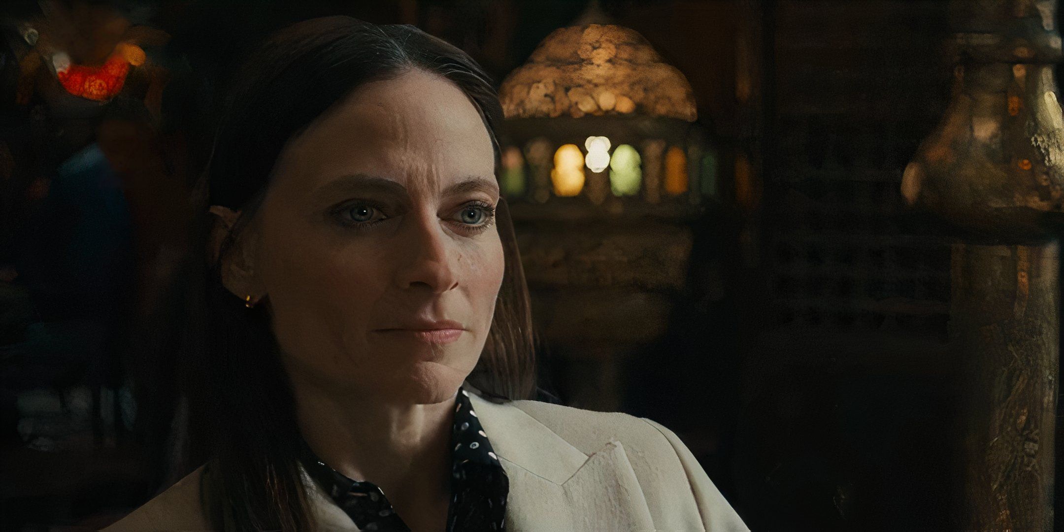 Lara Pulver as Bella Harrigan in MobLand