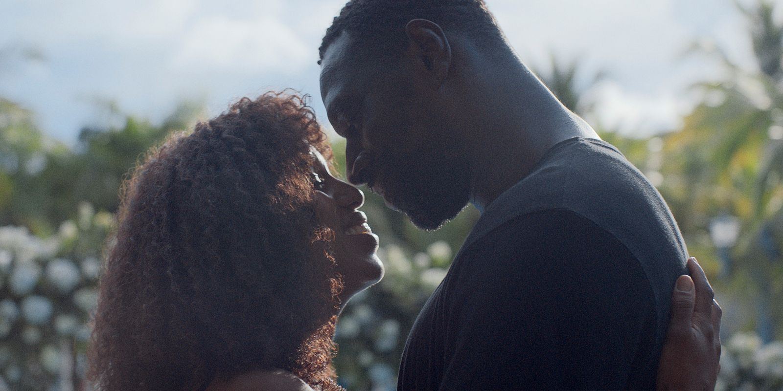 Shadow Force Exclusive Still Featured ScreenRant Kerry Washington and Omar Sy 