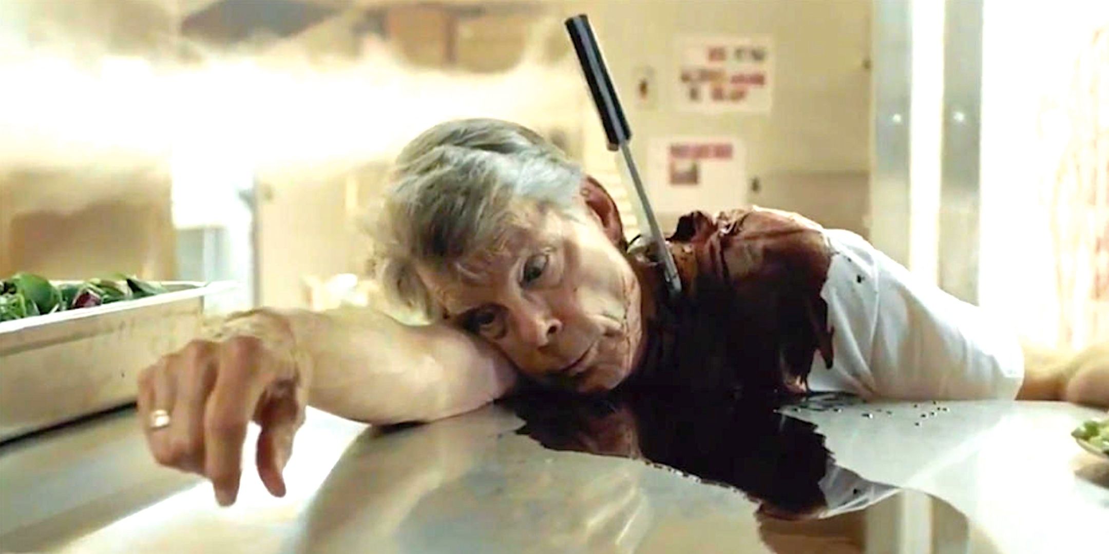 Stephen King "Never Read Anything Like" This Best-Selling Thriller Book With A 5-Season Netflix Show