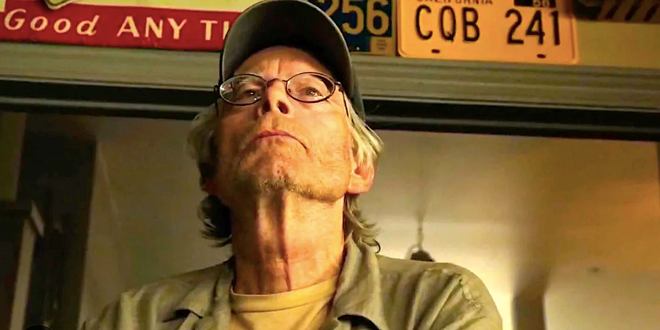 Stephen King&rsquo;s shopkeeper frowns in It Chapter 2