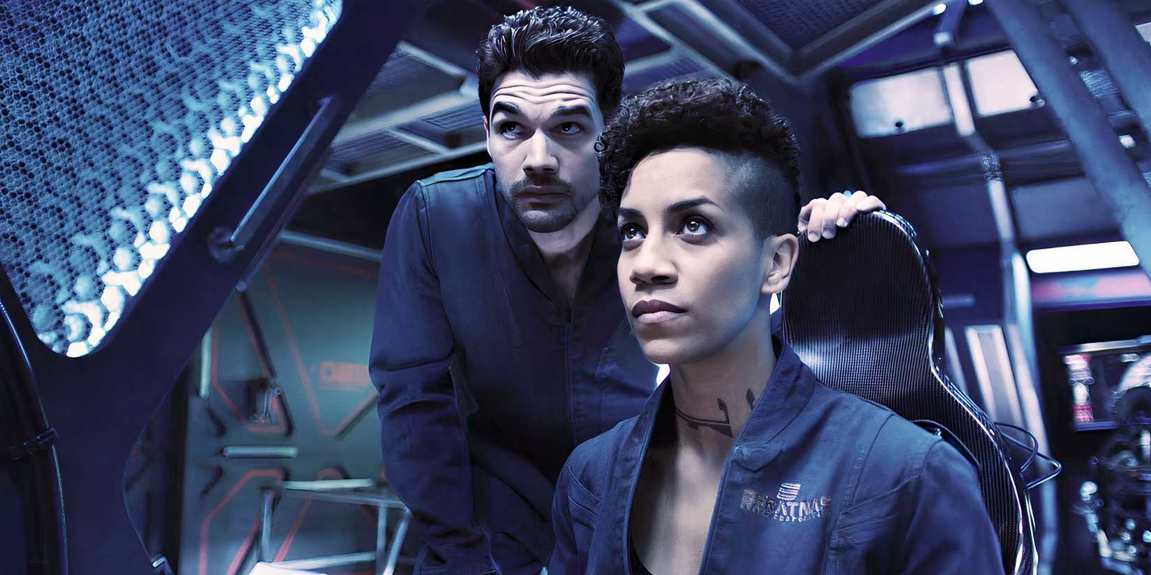 Dominique Tipper as Naomi Nagata and Steven Strait as James Holden in The Expanse